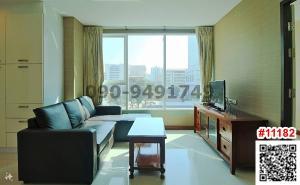 For RentCondoSukhumvit, Asoke, Thonglor : Condo for rent, Sukhumvit Living Town Asoke, corner room, near MRT Phetchaburi.