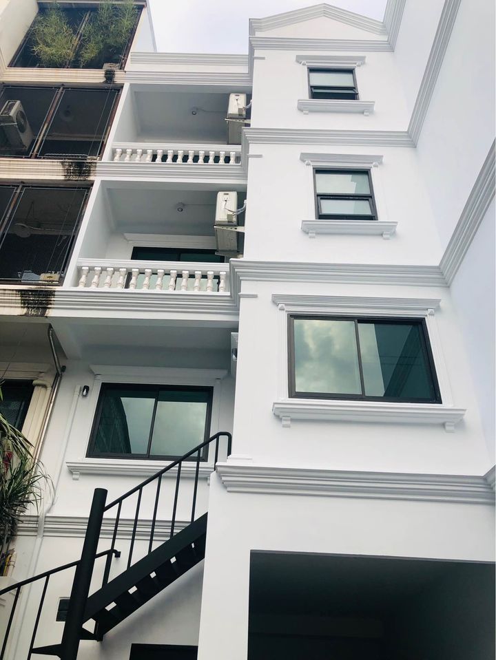 For RentHouseOnnut, Udomsuk : Townhouse, Near BTS Phra Khanong, Phra Khanong