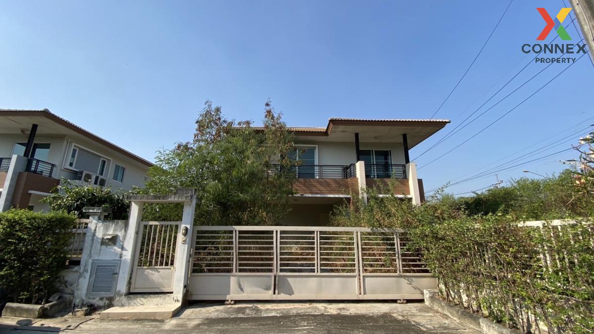 For SaleHousePathum Thani,Rangsit, Thammasat : For Sale House , HOME ON GREEN THANYATHANI , corner unit , wide frontage , Lat Sawai , Lam Luk Ka , Pathum Thani , CX-94082