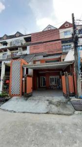 For RentHousePattanakan, Srinakarin : Very urgent 💥4-story townhouse for rent, Warathorn Ville Village, Phatthanakan 44 👉Add Line @rentbkk
