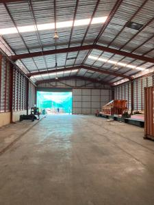 For RentWarehousePinklao, Charansanitwong : BS1325 Warehouse, total usable area 7600 sq m, Ratchaphruek area, near central Westville, suitable as a warehouse or factory.