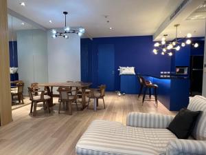 For RentCondoSukhumvit, Asoke, Thonglor : New room! For rent: The Madison Sukhumvit, beautiful room, fully furnished, near BTS, ready to move in.
