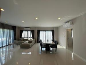 For RentHouseVipawadee, Don Mueang, Lak Si : For Rent!!! Ready to move In Centro Vibhavadi 4B5B/3 Parking/ 130K