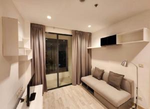 For RentCondoWongwianyai, Charoennakor : For rent Ideo Mobi Sathorn, 2 bedrooms, beautiful, fully furnished, near BTS Krung Thonburi. Interested, contact Line @841qqlnr
