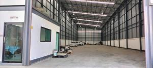 For RentWarehouseSamut Prakan,Samrong : Code C6068 Warehouse for rent, area 1,000 square meters, Nam Daeng-Bang Phli, Bang Kaeo, Samut Prakan.