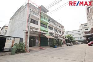 For SaleShophouseRama 2, Bang Khun Thian : Shophouse for sale, Bang Khun Thian, seaside, Rama 2, corner room, good condition, ready to move in, 3.5 million.