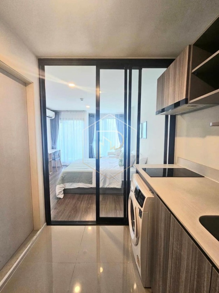 For RentCondoNawamin, Ramindra : Room available for rent: The Origin Ramintra 83 Station (The Origin Ramintra 83 Station). If interested in negotiating the price, add Line @condo168 (with @ in front)