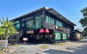 For LeaseholdRetailLadprao101, Happy Land, The Mall Bang Kapi : Restaurant structure for sale behind Central Bangna, parking for more than 10 cars, area size 250 sq m.