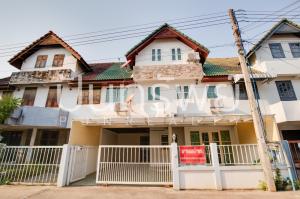 For SaleTownhouseChiang Mai : For sale‼️ Three-story townhouse, 28 sq.wa., San Phranet, San Sai, Chiang Mai
