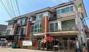 For SaleTownhouseBang kae, Phetkasem : 3-story townhome, Phuttan Park Village, Nong Khaem Subdistrict, Nong Khaem District, Bangkok
