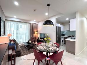For RentCondoWitthayu, Chidlom, Langsuan, Ploenchit : Super premium condominium 2 bedrooms for Rent!!