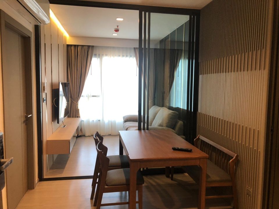 For RentCondoRama9, Petchburi, RCA : Life Asoke - Rama 9 / No. 207/419, size 36.00 sq m, 18th floor