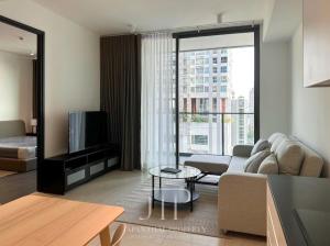 For RentCondoSathorn, Narathiwat : Brand new 68sq.m 1bed unit with luxury functions in Sathorn area.