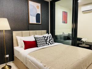 For SaleCondoRatchadapisek, Huaikwang, Suttisan : ✨ Condo for sale XT HUAIKHWANG, Studio room 30.20 sq.m., beautifully decorated, complete with electrical appliances, ready to move in !!!!