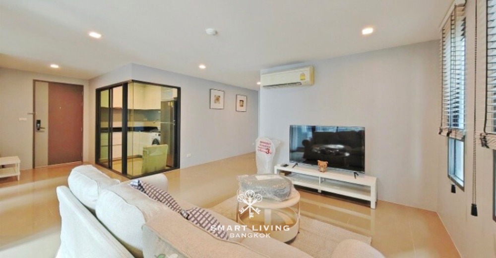 For RentCondoSukhumvit, Asoke, Thonglor : Low-rise condominium in a tranquil location near BTS Asoke only 350 meters and a few steps to Sukhumvit Street