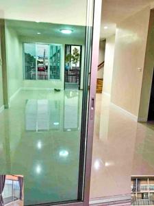 For RentTownhouseBangna, Bearing, Lasalle : Townhome for rent 2 floors 22sq.wa. 120sq.m. Mueang Mai Housing Authority Bang Phli Ruaysap Market.