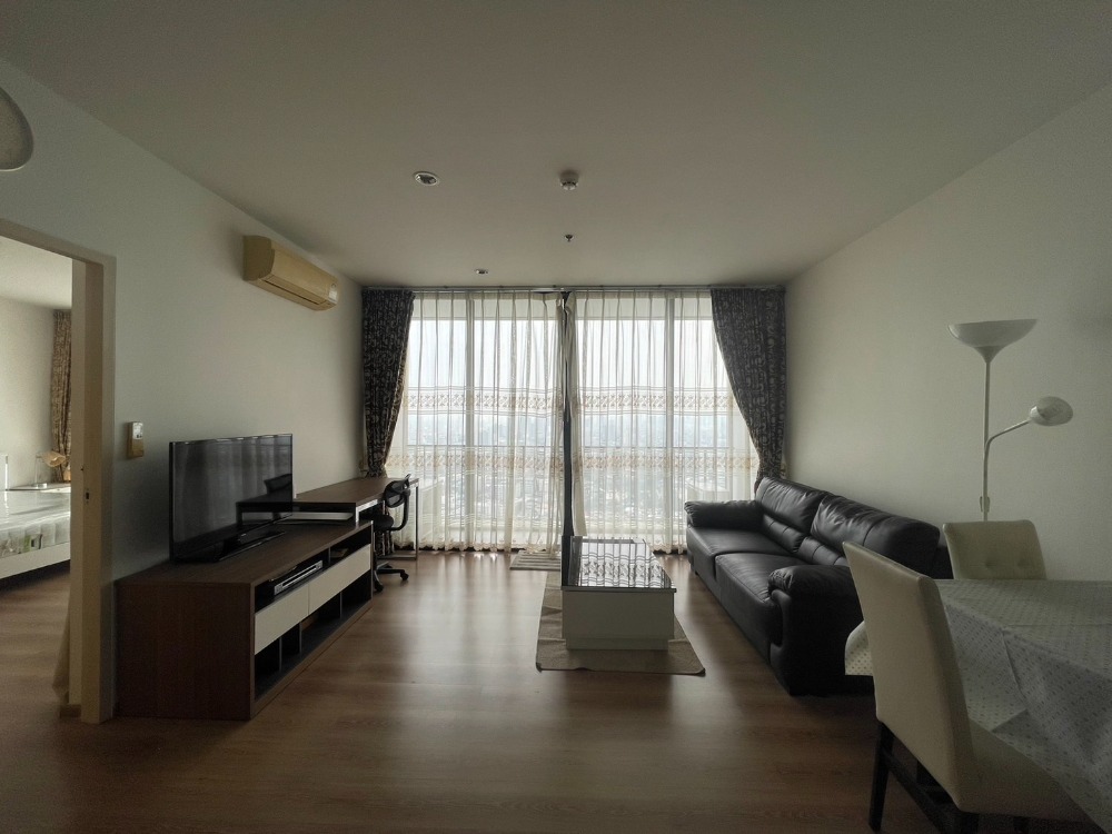 For RentCondoLadprao, Central Ladprao : THE ISSARA Lat Phrao available for rent.
