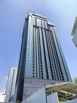 For SaleCondoLadprao, Central Ladprao : New condo for sale, Life Phahon Ladprao (Life Phahon Ladptao)1, north direction, Creation Land view, best view. Head of bed facing east, size 1 bedroom, 1 bathroom, area 35 sq m.