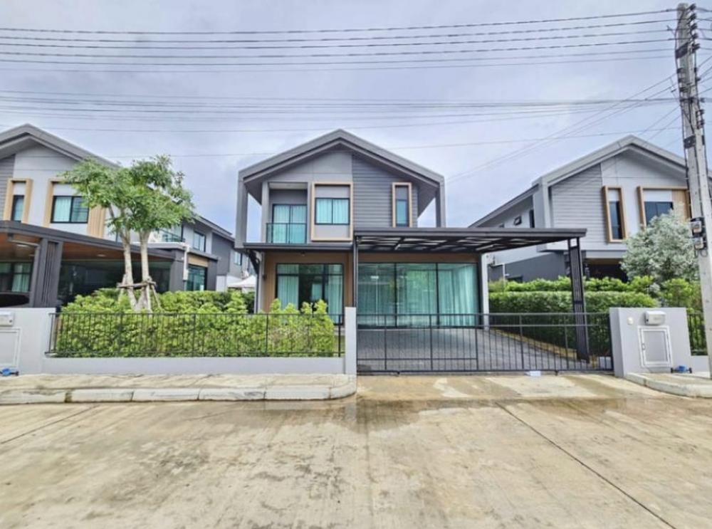 For RentHousePathum Thani,Rangsit, Thammasat : Single house for rent, Khanasiri Village, Ratchapruek-346 Sansiri, 2-story detached house, area 52.1 sq m, usable area 133 sq m (3 bedrooms, 1 glass room, can be used as a bedroom or living room. 2 bathroom, parking for 2 cars)