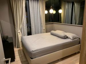 For RentCondoRama9, Petchburi, RCA : Condo for rent THE BASE Garden Rama 9, beautiful room, fully furnished, ready to move in.