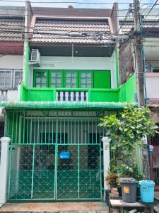 For RentTownhouseNawamin, Ramindra : 2-story townhouse for rent, village next to the main road, Nawamin Road.
