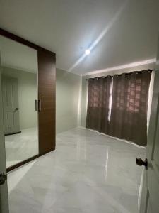 For SaleCondoNawamin, Ramindra : S-LIN116  Lumpini Ville Ramintra-Lak Si, 5th floor, city view, 30.6 sq m., 1 bedroom, 1 bathroom, 2.26 million. 099-251-6615