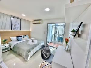 For SaleCondoBang Sue, Wong Sawang, Tao Pun : 🏡 Regent Home 6/1 Prachachuen, beautiful room ready, near MRT Bang Son, BTS Mo Chit, close to shopping areas like Central Ladprao and Chatuchak Market Complete facilities Just a few million baht 🔥🔥