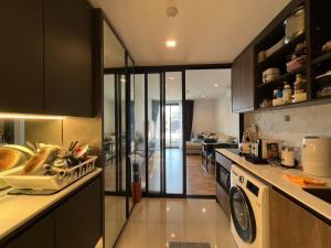For SaleCondoLadprao, Central Ladprao : 2Bedroom The Line Phahonyothin Park, Building B, best price, room ready to move in. The south receives good wind.