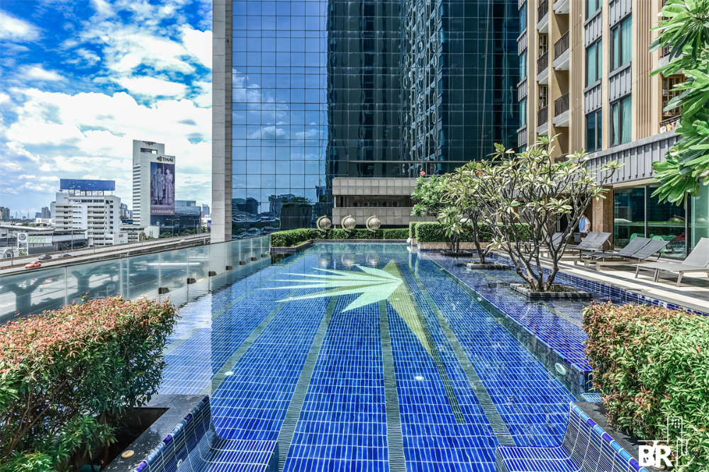 For SaleCondoRatchathewi,Phayathai : 🔥 Cant miss it, brutal price reduction 🔥 Ideo Verve Ratchaprarop 2 bedrooms, 72 sq m., only 7.9 million baht Tel.0658209572 K.First