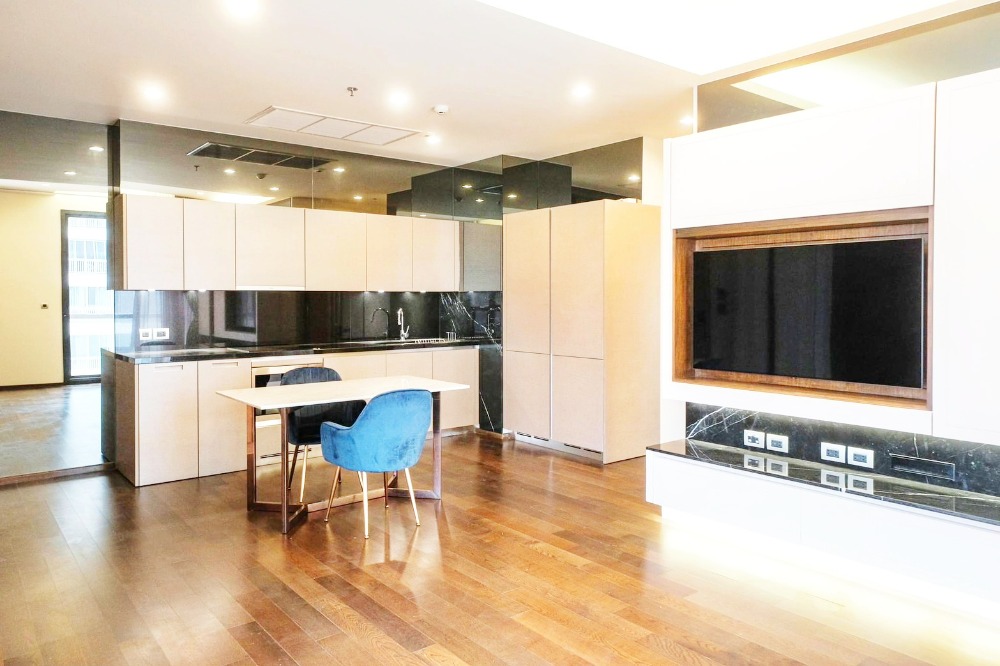 For RentCondoSukhumvit, Asoke, Thonglor : 6868😊😍 For RENT, SELL for rent, sale 2 bedrooms🚄near BTS Phrom Phong🏢The XXXIX Sukhumvit 39 The :27,000,000฿📞O99-5919653,065-9423251✅LineID:@sureresidence