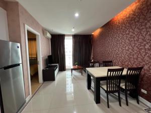 For RentCondoRama9, Petchburi, RCA : T.C. Green Condominium Rama 9 (TC Rama 9) for rent 15,500 baht.