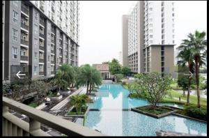 For RentCondoBangna, Bearing, Lasalle : Cant be late 🔥🔥🔥 For rent, The Parkland Lakeside Srinakarin, beautiful room exactly as shown in the picture. Fully furnished + washing machine‼️Ready to move in (Responds to chat very quickly)