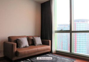 For RentCondoRatchathewi,Phayathai : For rent, Wish Signature Midtown Siam 📍350 meters from BTS Ratchathewi.
