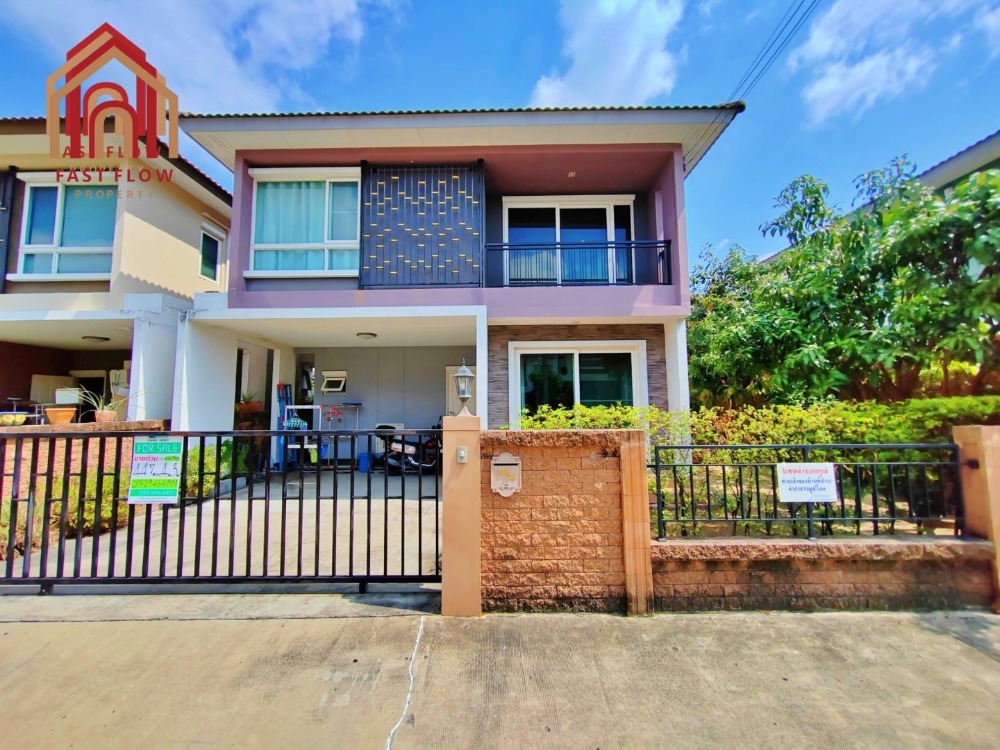 For SaleHouseOnnut, Udomsuk : For sale, semi-detached house, 2-story detached house style, Golden Neo On Nut-Pattanakarn Village, Golden Neo Onnut-Pattanakarn, Soi On Nut 65, Intersection 14, On Nut Road, Kanchanaphisek Expressway, Bang Pa-in - Chonburi, Suvarnabhumi Airport.
