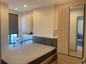 For RentCondoThaphra, Talat Phlu, Wutthakat : Ideo Sathorn - Thaphra【𝐑𝐄𝐍𝐓】🔥Airy room, high floor, cute, simple decoration, fully furnished, near BTS Pho Nimit, Ready!! 🔥Contact Line ID: @hacondo