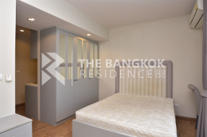 For RentCondoSapankwai,Jatujak : 🔥Cant miss it, brutal price reduction🔥 The Editor, 1 bedroom, 28 sq m., only 14,000 baht per month. Tel.0658209572 K.First