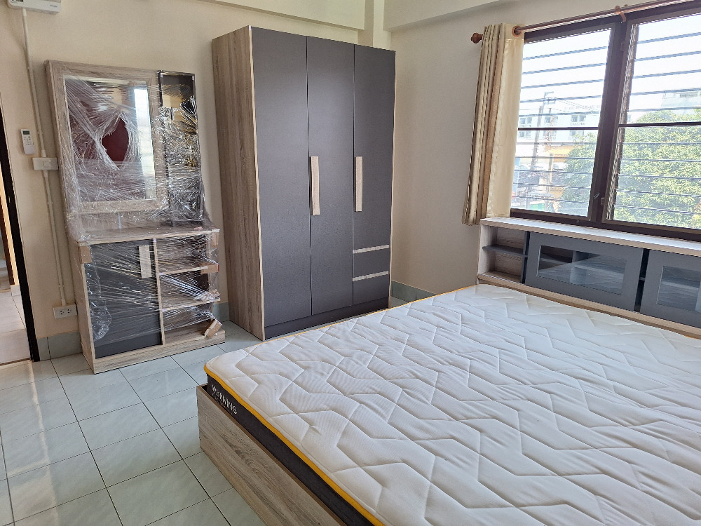 For RentCondoPinklao, Charansanitwong : Apartment for rent near located Charansanitwong 37 , bear Marko Charan ,cheap per month