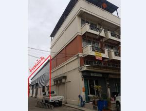 For RentWarehouseSamut Prakan,Samrong : For inquiries, call: 083-769-1598 The owner posted a warehouse for rent in the Bang Pu area, next to Lotus Bang Pu. Next to Sukhumvit Road Near Bang Pu resort, excellent location