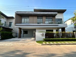 For RentHouseLadkrabang, Suwannaphum Airport : 🌻 Single house for rent, Venue ID Motorway Rama 9 project, size 78 sq m., 5 beds, 5 baths. Please contact to see the house at 0993529495