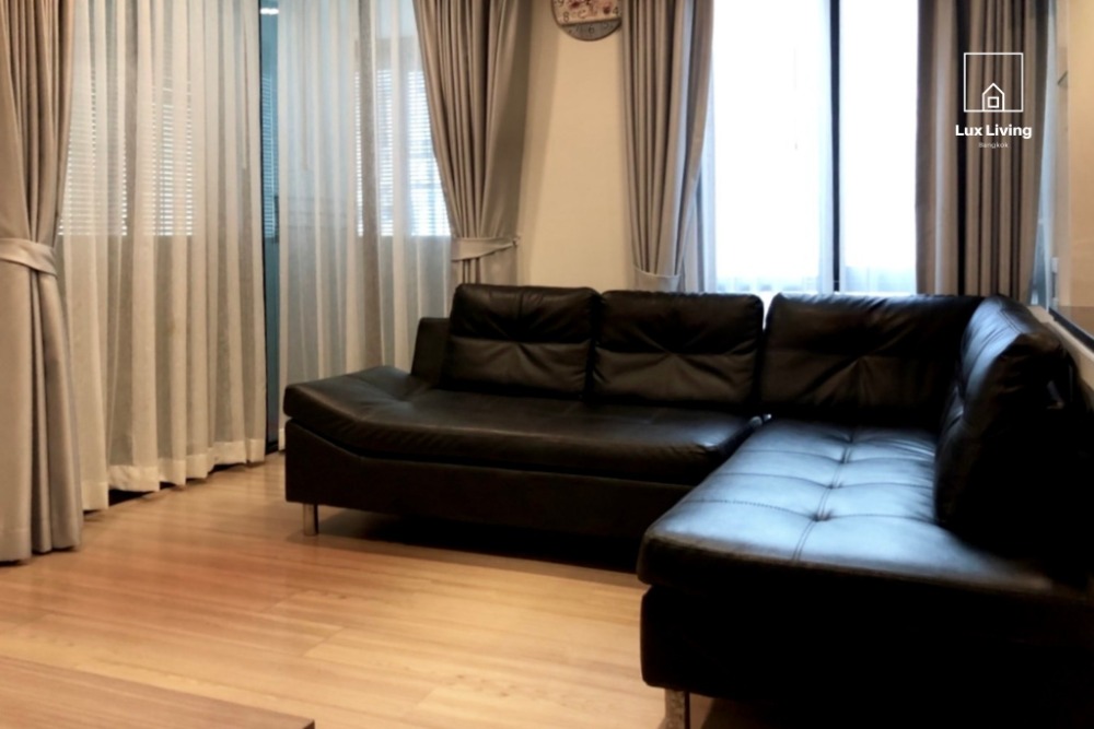 For RentCondoAri,Anusaowaree : 2 bedrooms, corner room, fully furnished, ready to move in.