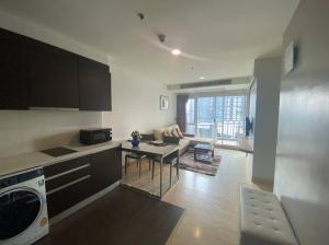 For RentCondoSukhumvit, Asoke, Thonglor : Condo for rent, very special price, near BTS Thonglor, 2 bedrooms, walking distance to Thonglor BTS.
