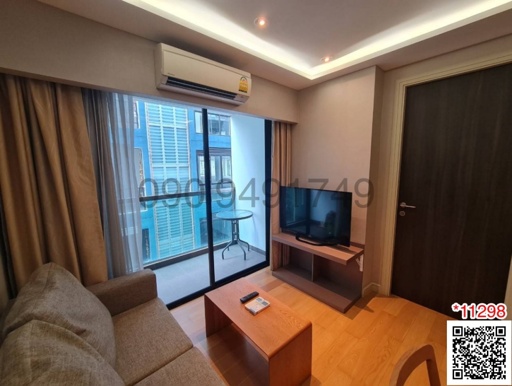 For RentCondoSukhumvit, Asoke, Thonglor : Condo for rent, Tidy Deluxe Sukhumvit 34, size 30 sq m., 1 bedroom, near BTS Thonglor.