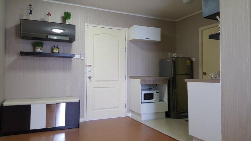 For SaleCondoBang kae, Phetkasem : For sale, Lumpini Condo Town Bang Khae, 650 meters from Bang Khae mrt, Building C, size 30 sq m, 1 bedroom, 1 bathroom, price 1.3 million baht, transfer fee is half contact: 095-9571441 ID Line: nada_sara