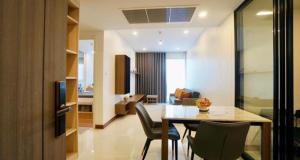 For RentCondoWongwianyai, Charoennakor : 🏢Supalai Premier Charoen Nakhon 🛏️Beautiful room ✨There are many rooms 🌐Good location📍High floor 🌤️Beautiful view 🛋️Fully furnished 📺 Complete electrical appliances (special price)