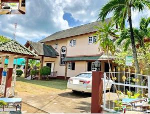 For RentHouseRayong : Suan Muk Market 2-story detached house for rent very spacious garden around the house Rayong 4bed 3b