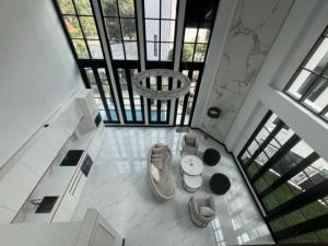 ให้เช่าบ้านสุขุมวิท อโศก ทองหล่อ : Luxury single house for rent Masion Blanche 189,999 / month for rent 4bedroom 6 bathroom near BTS Ekkamai