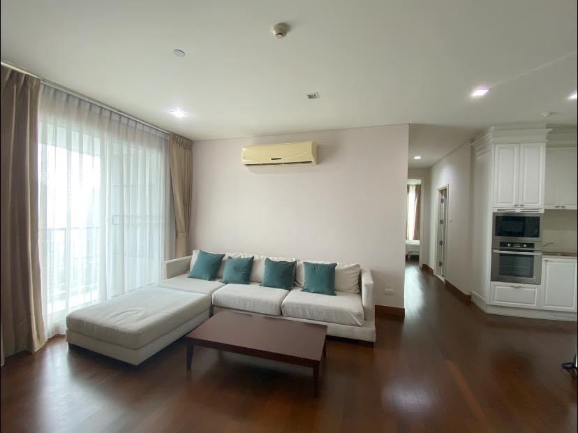 For RentCondoSukhumvit, Asoke, Thonglor : HOT!! 4BR 120 sq.m. FULLY FURNISHED WITH WASHER/DRYER in Thonglor, Rental at 85,000 only. contact now: Line: aumm1.1.1