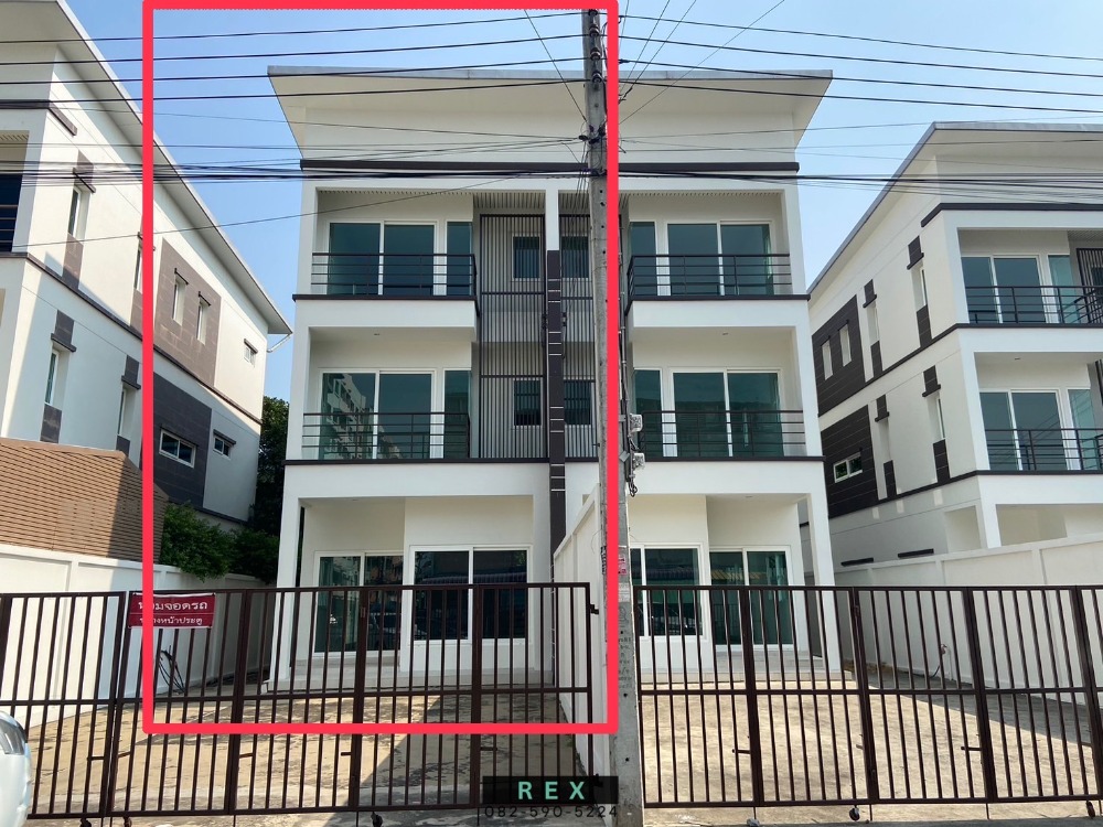 For SaleHome OfficeKaset Nawamin,Ladplakao : Townhome 3 floors, 3 bedrooms, size 42.3 sq w, 240 sq m. - near Satri Witthaya 2 School, Sukhontasawat, Kaset-Nawamin.