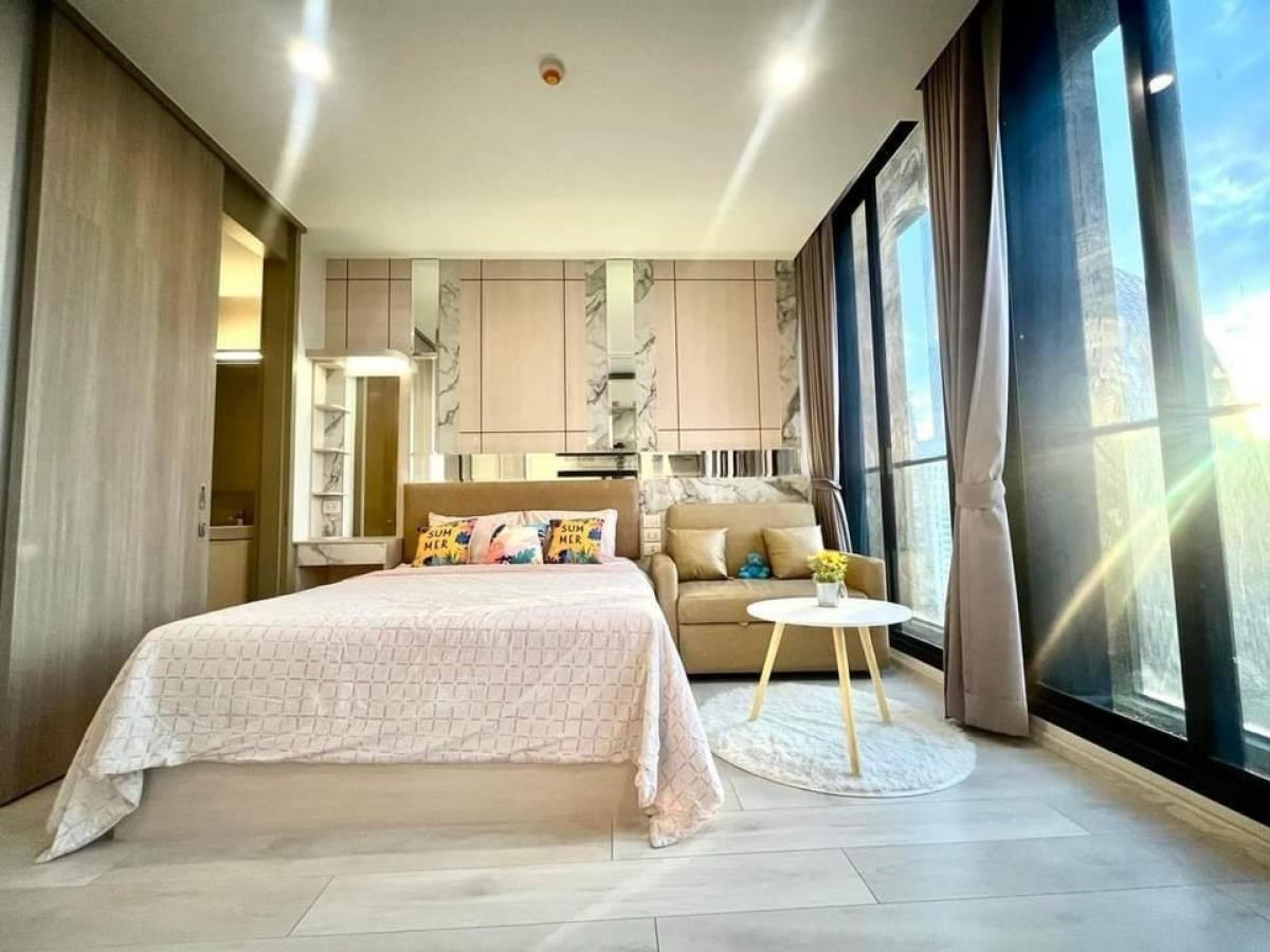 ขายคอนโดวิทยุ ชิดลม หลังสวน : 🔥  Noble Ploenchit- Luxury New room - high floor- private elevator 🛗- 170 m to Bts Ploenchit