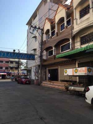 For RentShophouseBang kae, Phetkasem : For rent, 3-story commercial building, Soi Phetkasem 69. Road along Phasi Canal, north side, Arun Thong 2, good location, suitable for trading, next to the road.